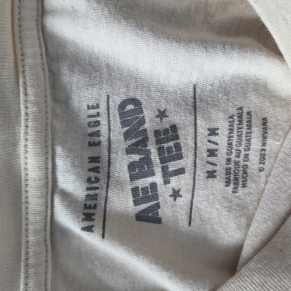 American Eagle Outfitters Cream Short Sleeve Tee